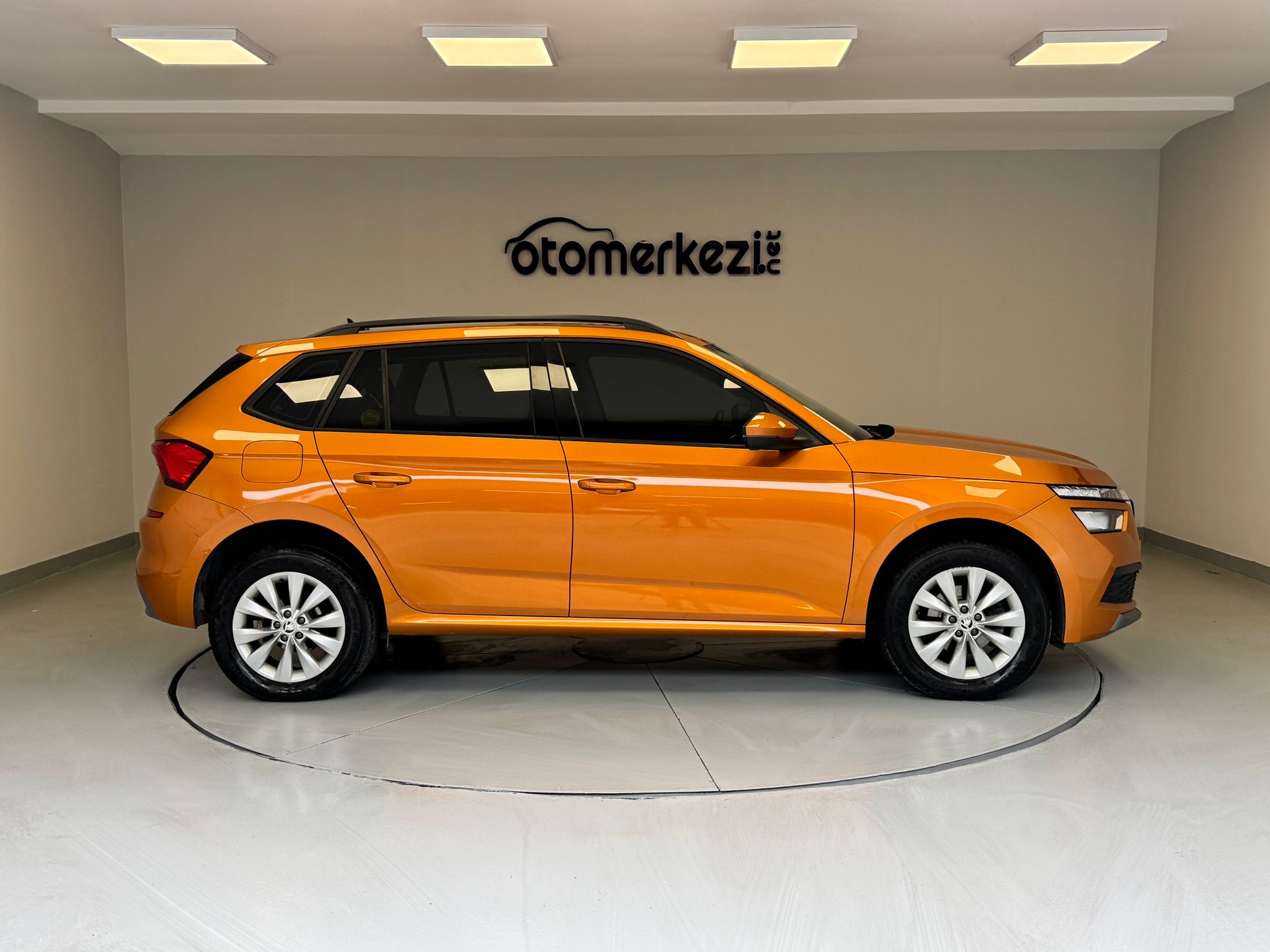 SKODA KAMIQ 23